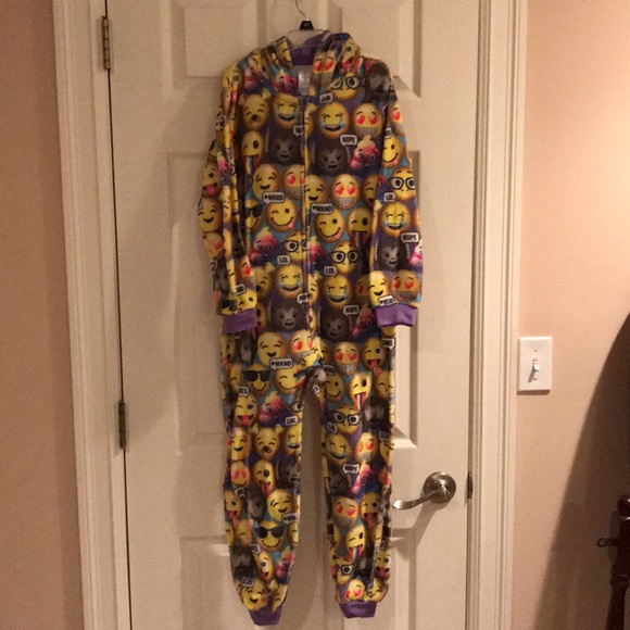 Girls fleece hooded one piece pajamas - Picture 2 of 4